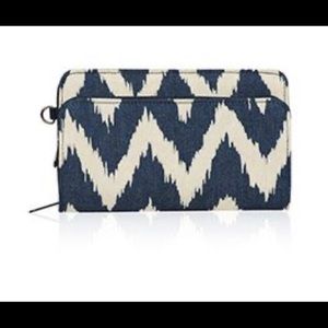 Thirty one Perfect cents indigo ink wallet